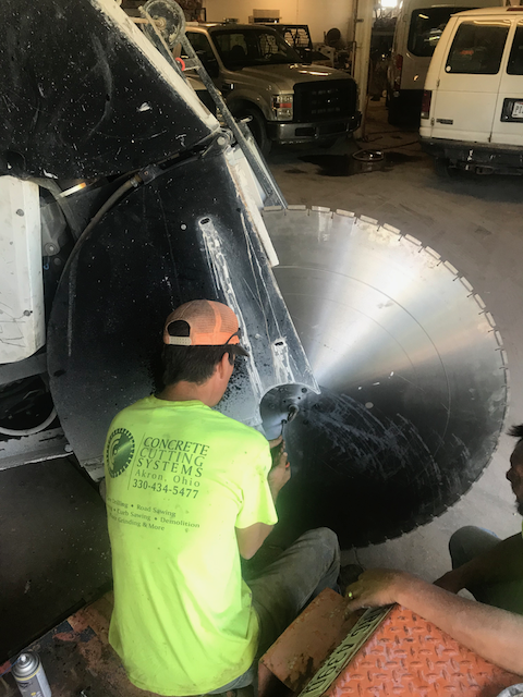 Dave Practicing Blade Setup on Diamond Products CC110D Deepcut Saw